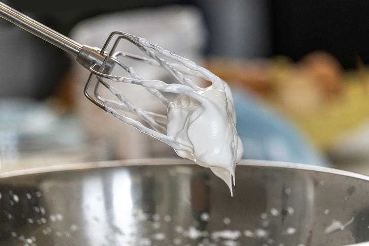 How To Choose A Hand Mixer Things To Consider When Choosing A Hand
