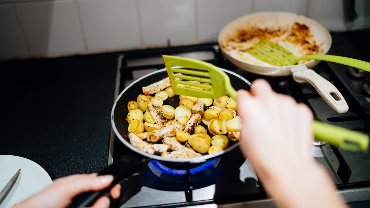 The Ultimate Buying Guide For NonStick Pan Best Advisor